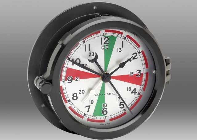 21065_patriot_deck_radio_room_8