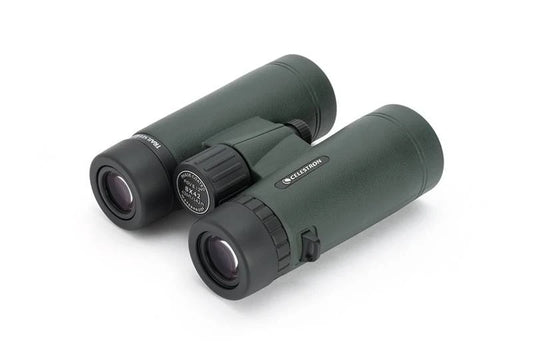 Celestron TrailSeeker 8X42